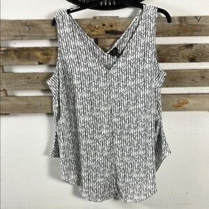 Worthington Asymmetrical Black and White Tank Top